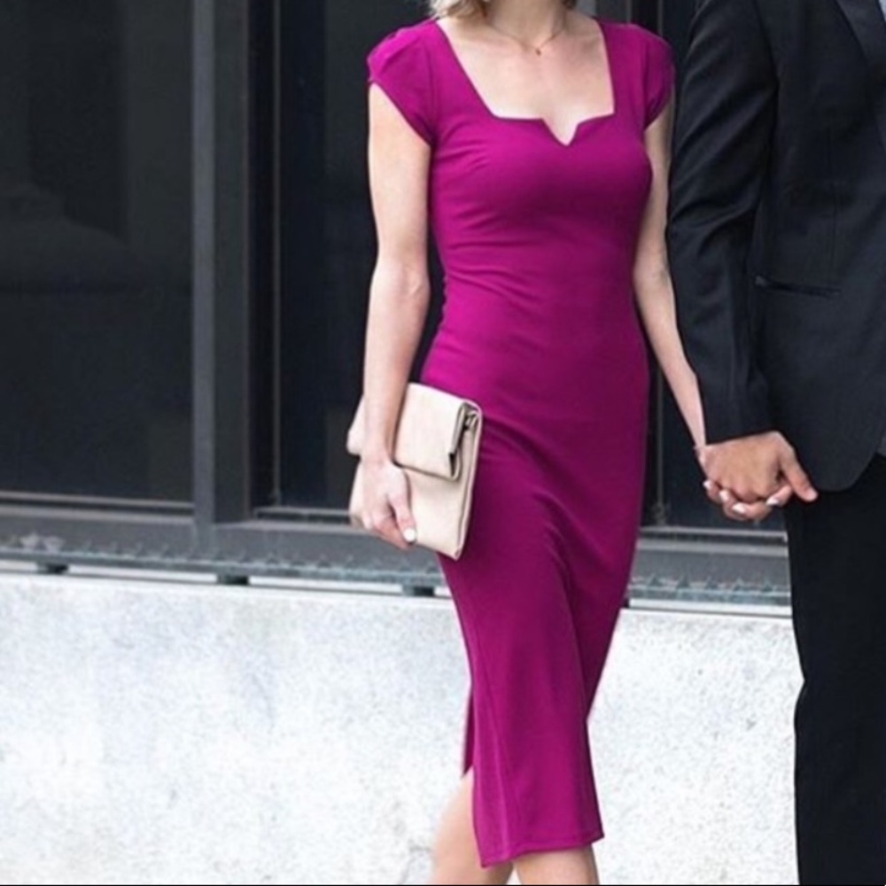 Lulu’s magenta dress